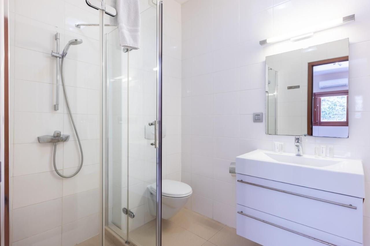 Spanish Water Apartments Willemstad Buitenkant foto